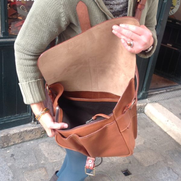 Besace moyen modèle  avec boucle – Image 2