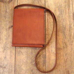 Pochette Ipad à bandouliere