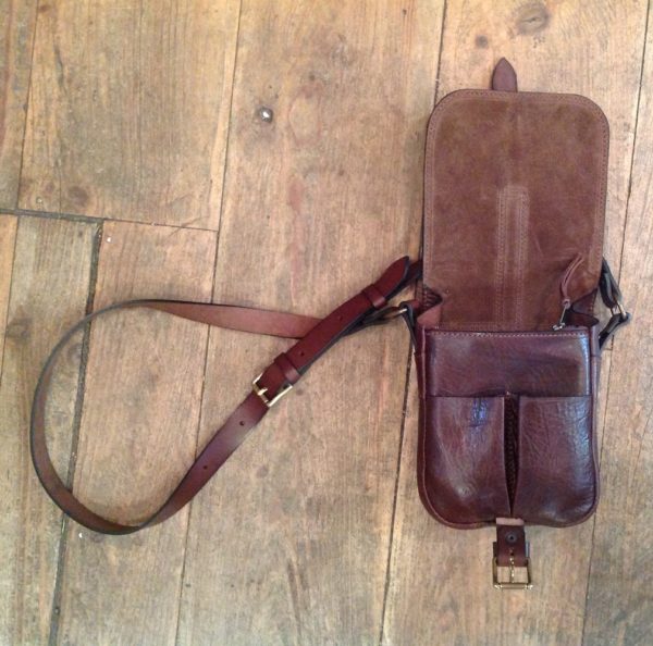 Pochette homme à boucle – Image 2